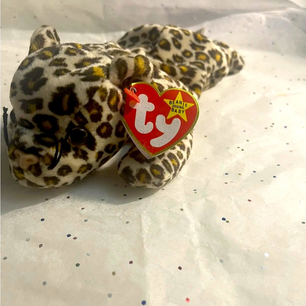 Vintage Ty Beanie Babies Freckles the Spotted Leopard 4066.